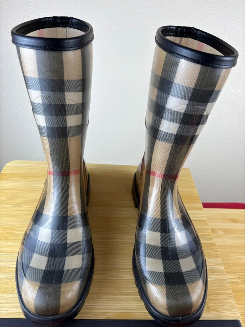 Burberry House Check Pattern Rain Boots For Women Size 38 US Size 7.5-8